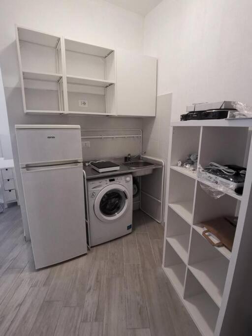 Confortable And Centrally Milan Flat المظهر الخارجي الصورة