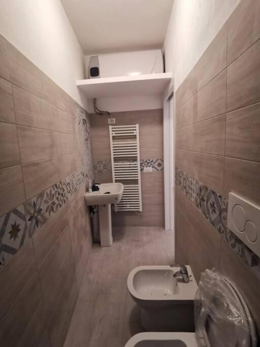 Confortable And Centrally Milan Flat المظهر الخارجي الصورة