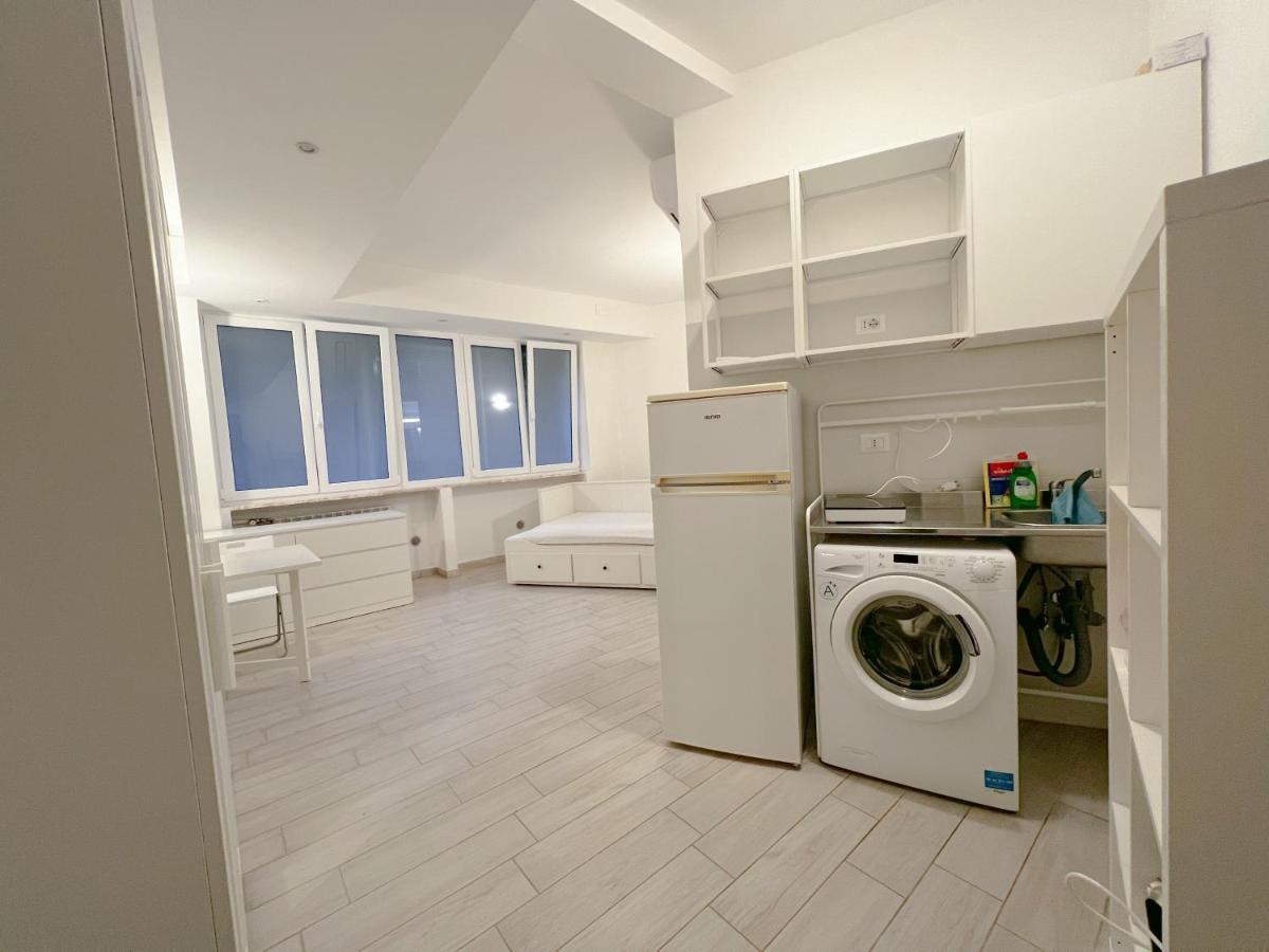 Confortable And Centrally Milan Flat المظهر الخارجي الصورة